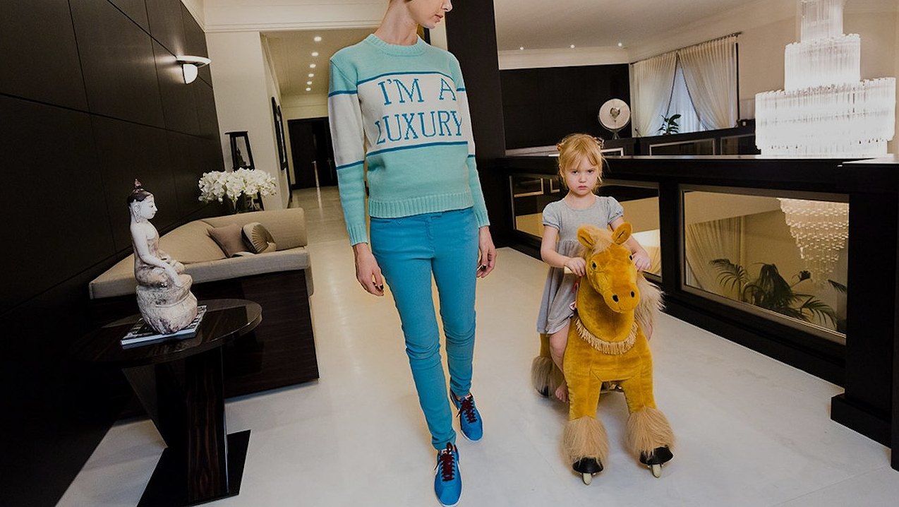 Generation Wealth: เมื่ออเมริกันดรีมกลายเป็นฝันร้ายแห่งวัตถุนิยม